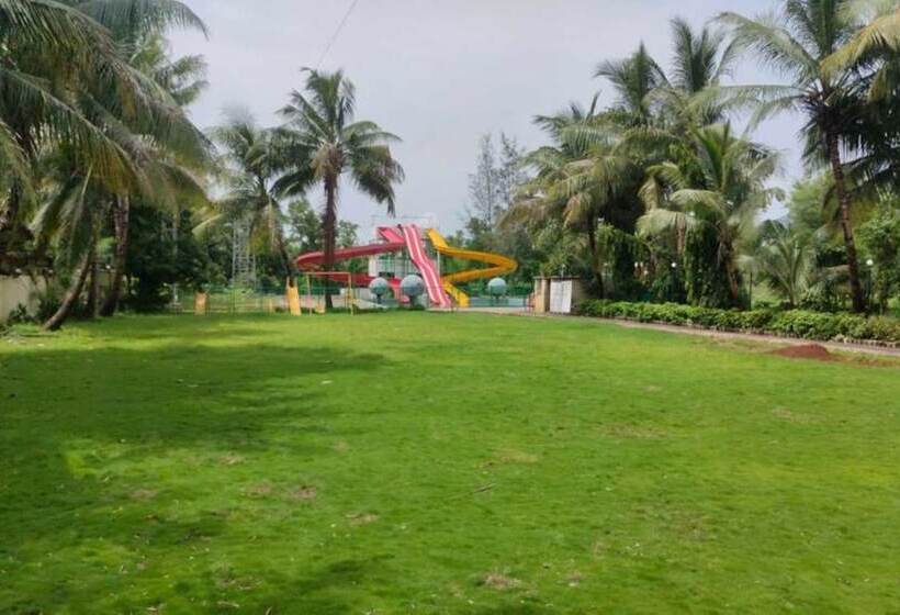 Hotel Dadra Resort