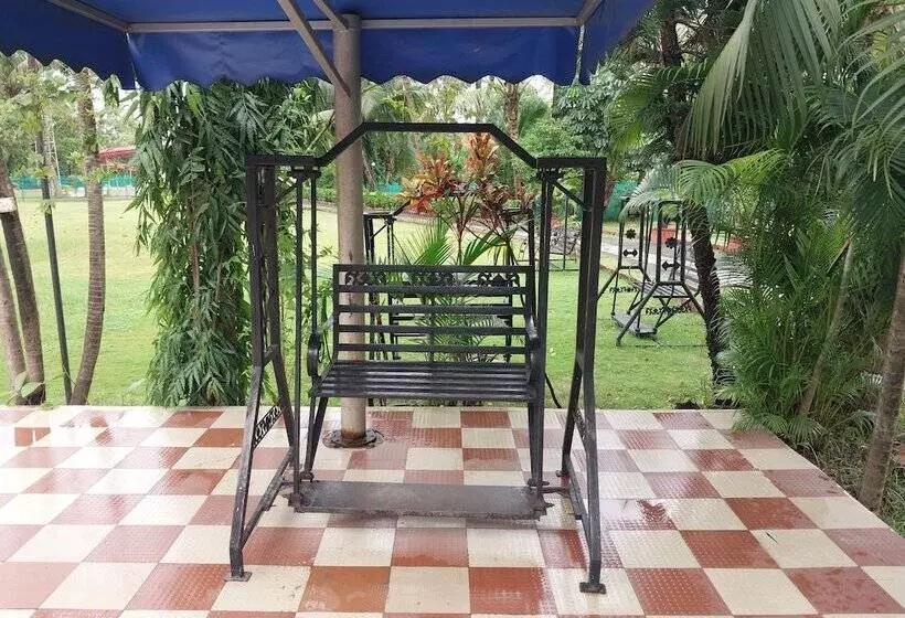 ホテル Dadra Resort