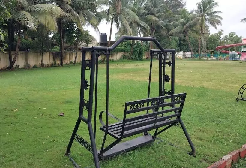 ホテル Dadra Resort