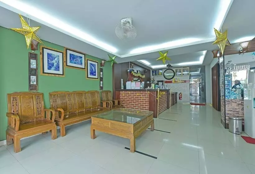 ホテル Capital O 90754 Gopeng Inn