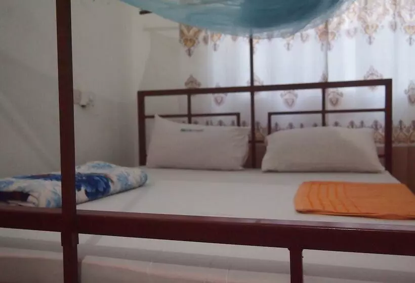 هتل Makuna Lodge