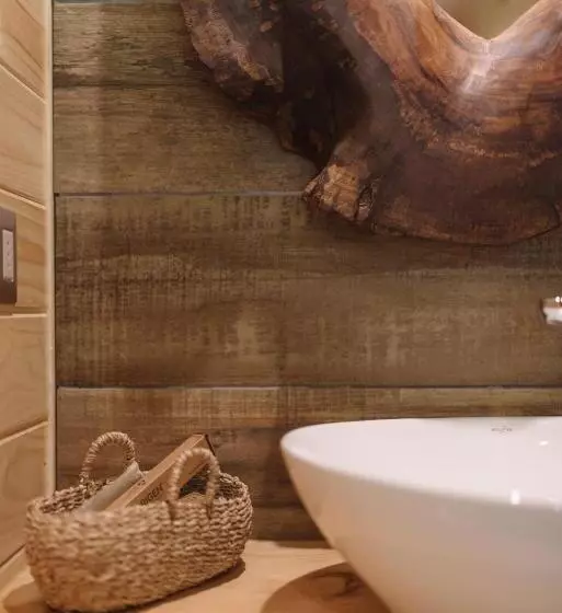 Ni Newen Hotel & Lodge