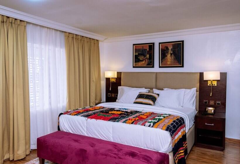 هتل No.8 Boutique