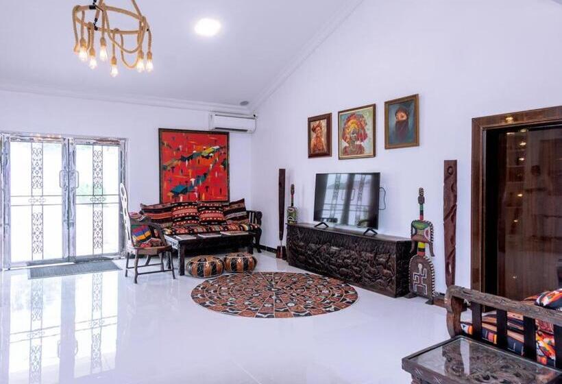 هتل No.8 Boutique