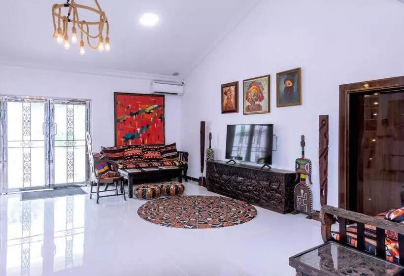 هتل No.8 Boutique