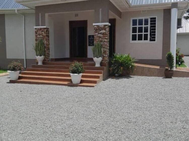 فندق Otter Lodge