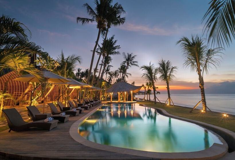 Отель The Sankara Beach Resort Nusa Penida