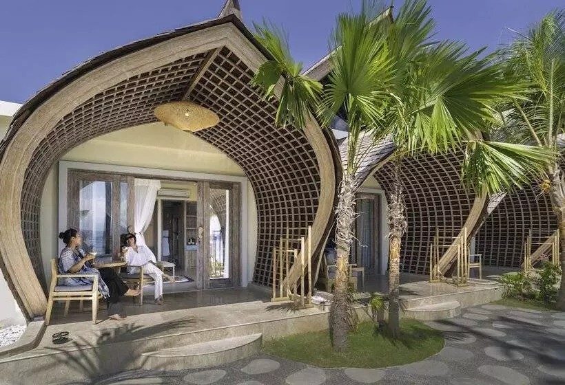 Hotelli The Sankara Beach Resort   Nusa Penida