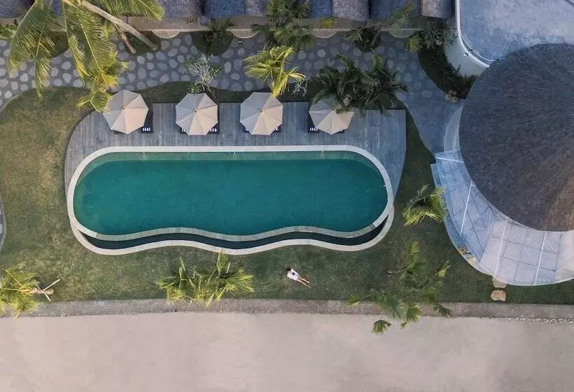 Hotelli The Sankara Beach Resort   Nusa Penida