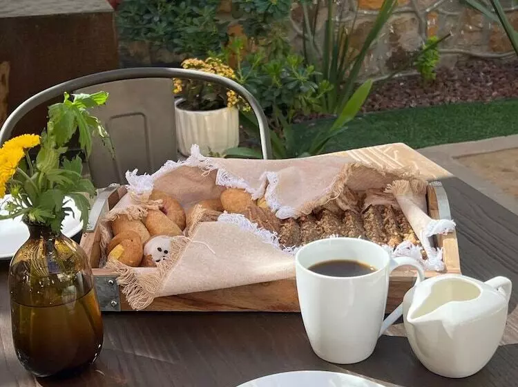 ホテル Villa Reyna