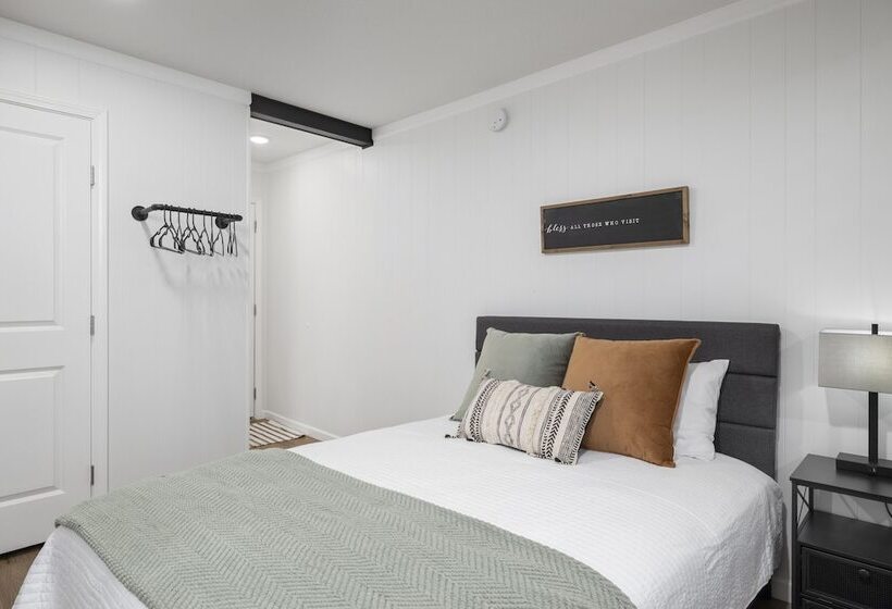 فندق على الطريق The Lofts On Indian Point