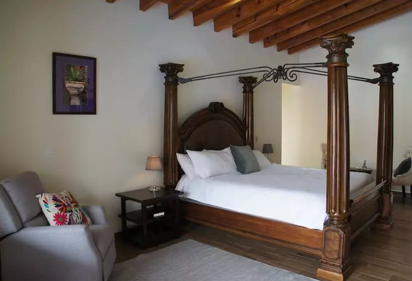 Majatalo Casa ángela Guest House