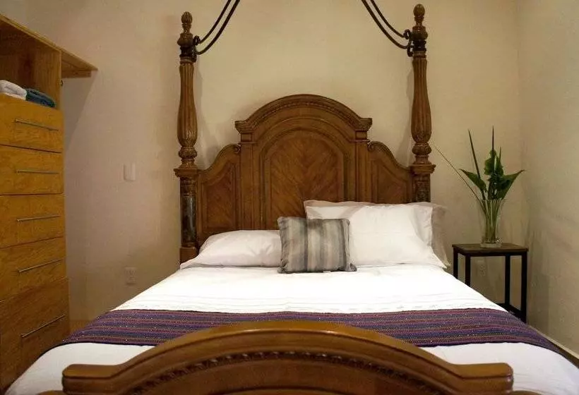 Majatalo Casa ángela Guest House