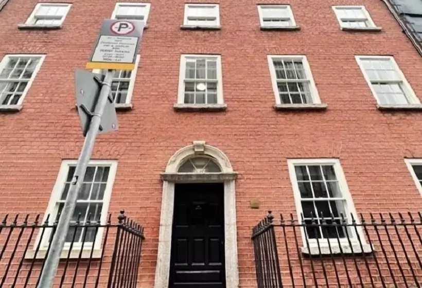 پانسیون Merrion Square Studios