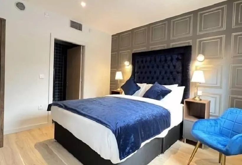 پانسیون Merrion Square Studios