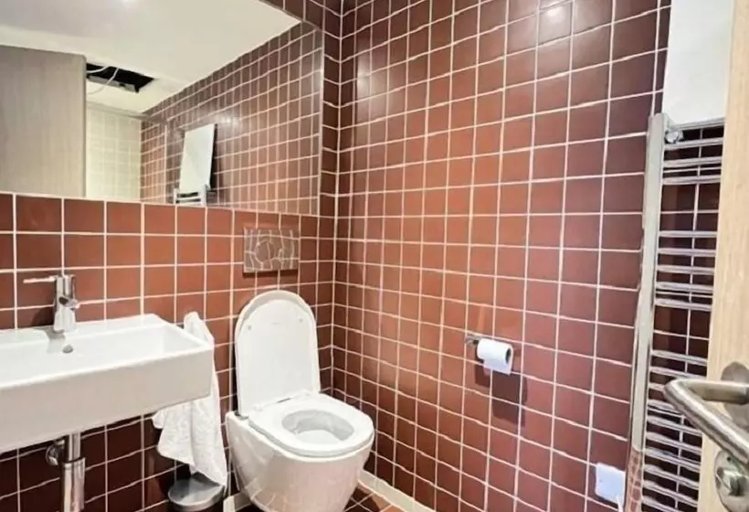 پانسیون Merrion Square Studios