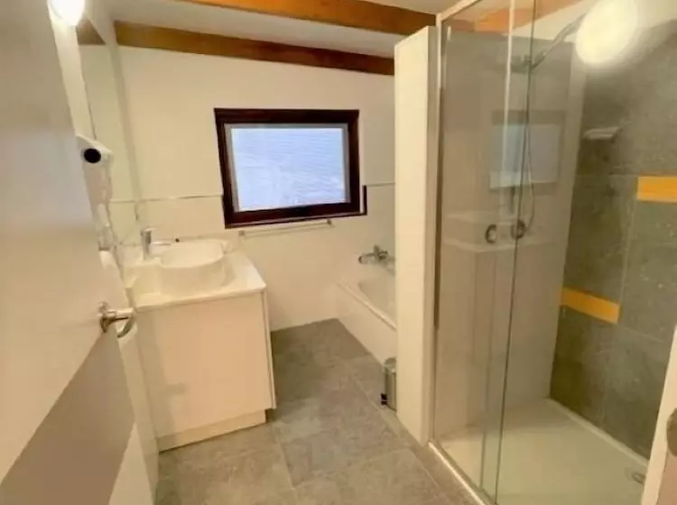 ペンション Oakleigh House