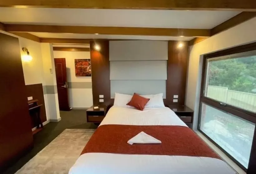 ペンション Oakleigh House