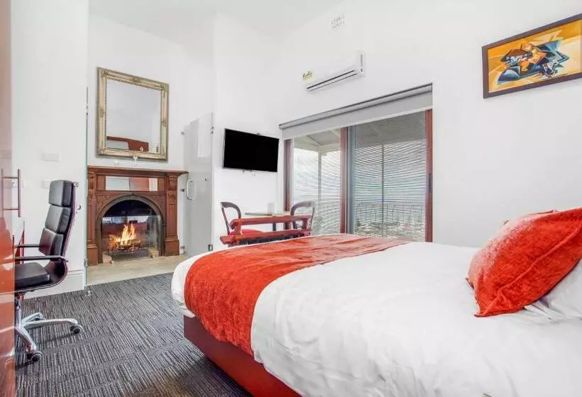 ペンション Oakleigh House