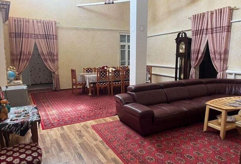 ペンション Shodlik Guest House