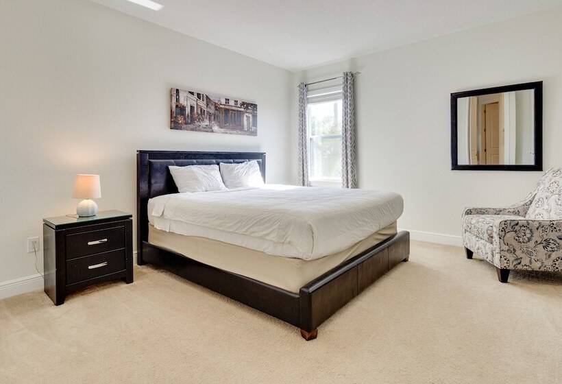 Spacious Kissimmee Vacation Home W/ Private Pool!