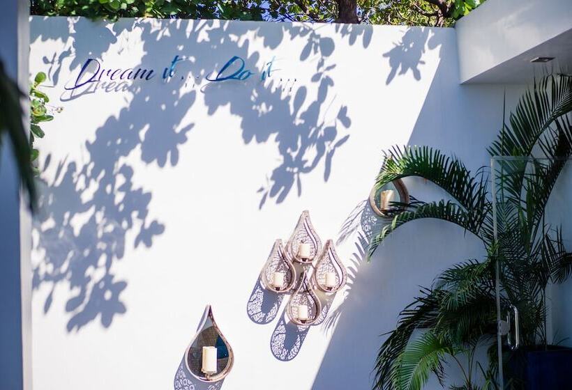 The Dream Beach Resort