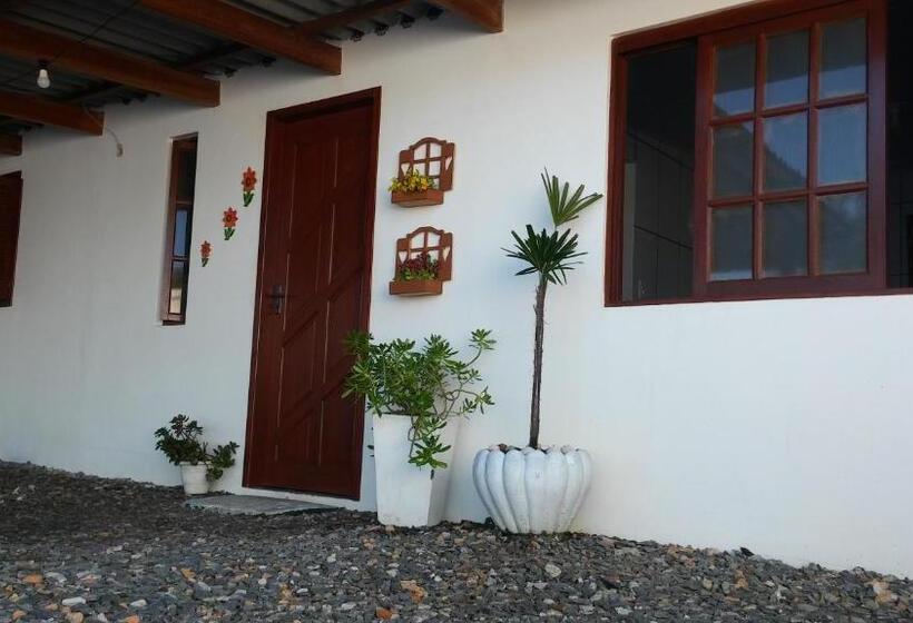 Retkeilymaja Pousada Marieli