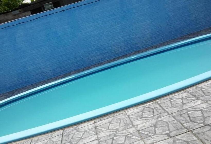 Retkeilymaja Pousada Marieli