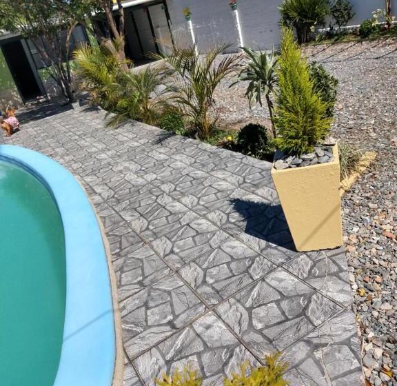 Retkeilymaja Pousada Marieli