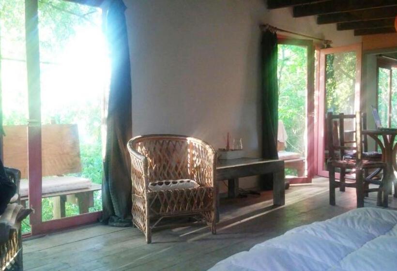 הוסטל Resiliencia