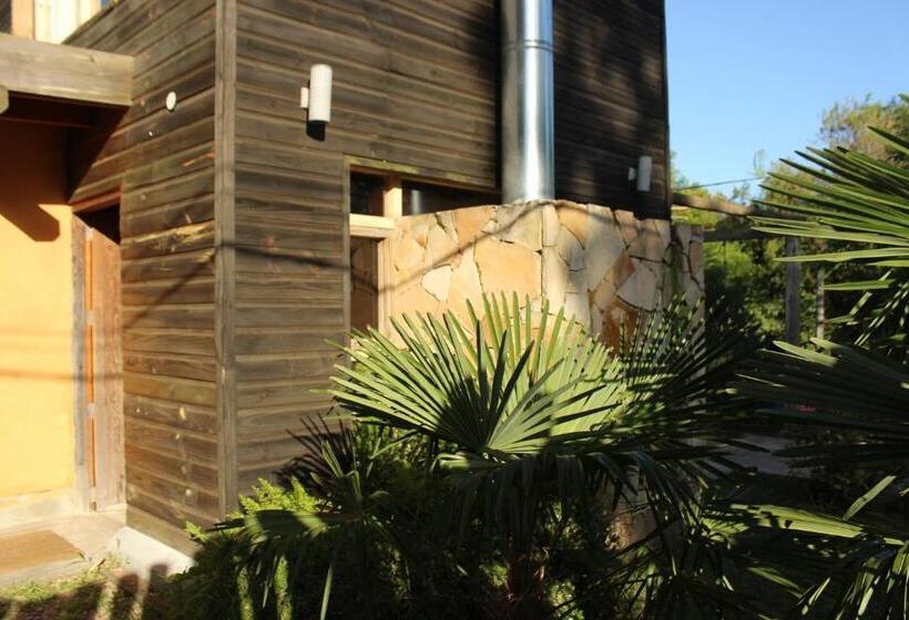 הוסטל Resiliencia