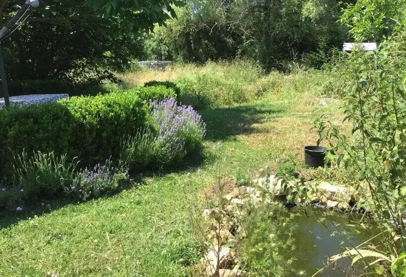 Aamiaismajoitus (B&B) Le Domaine