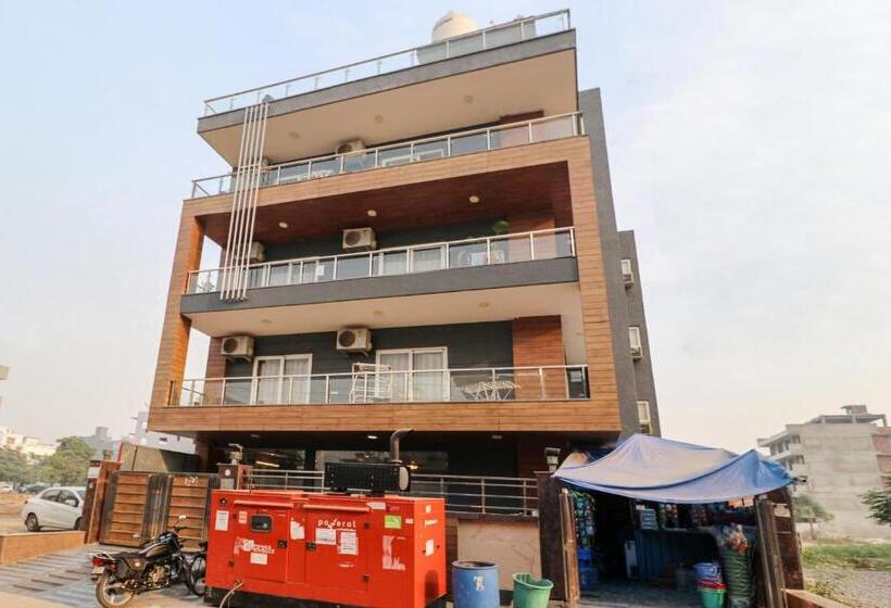 Collection O Hotel Maharaja