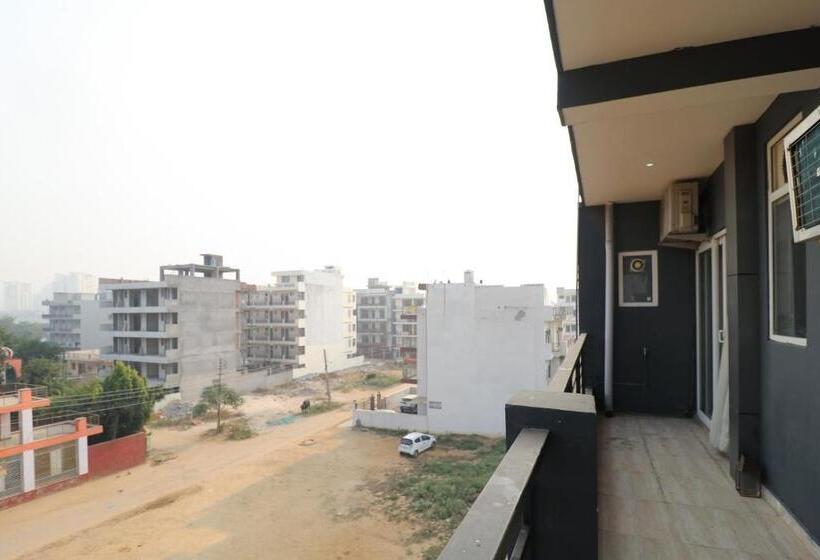 Collection O Hotel Maharaja