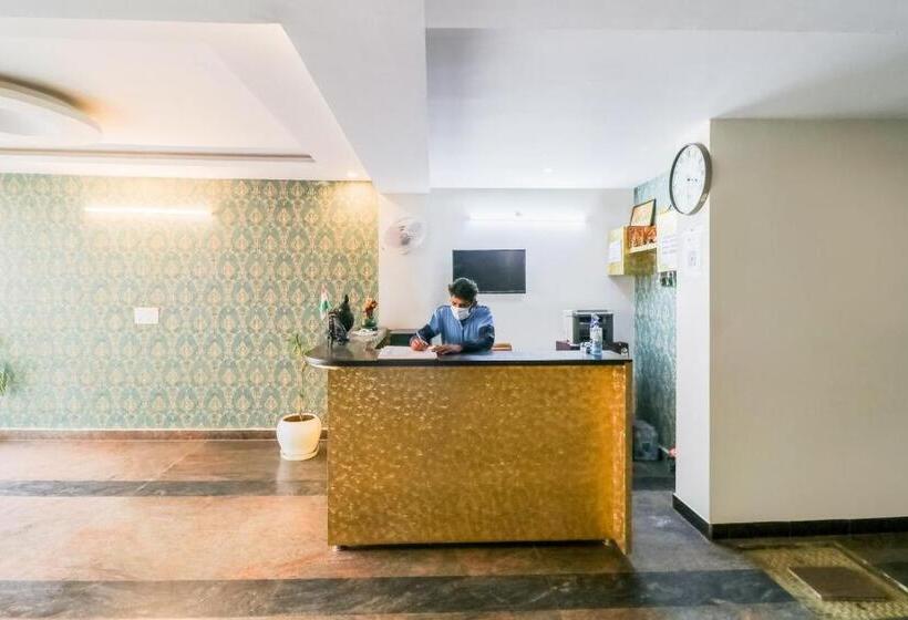 Collection O Hotel Maharaja