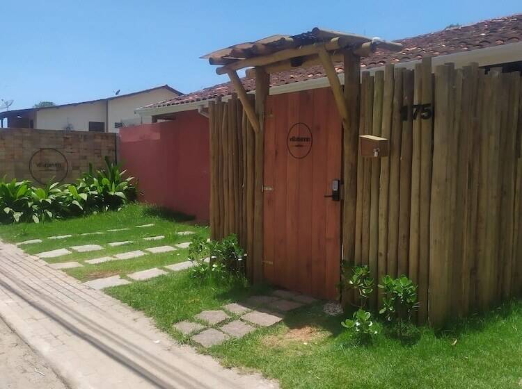 مسافرخانه Villa Tennis