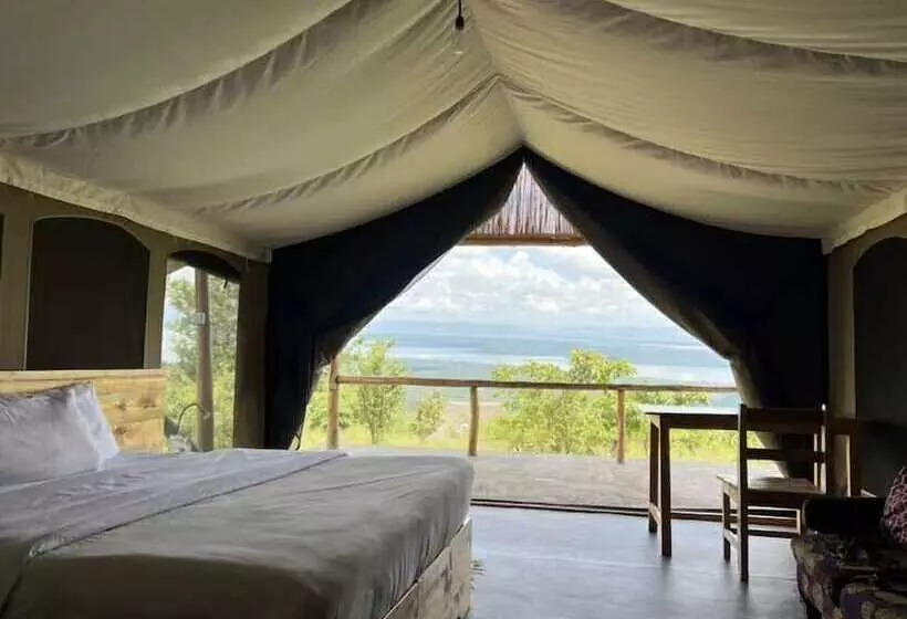 هتل Akagera Rhino Lodge