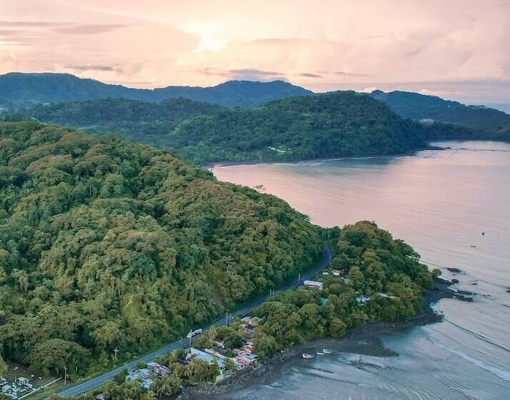 Отель Akua Ocean View Suites