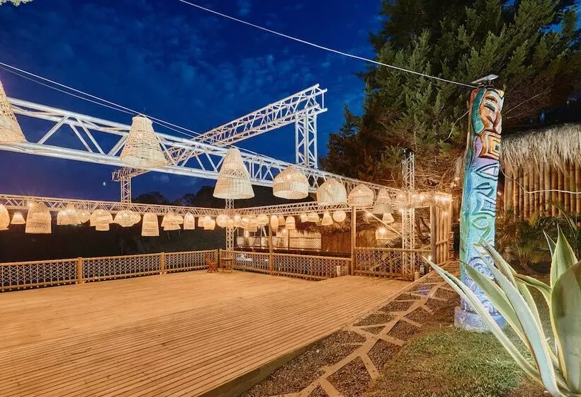 Hotelli Atma Eco Village