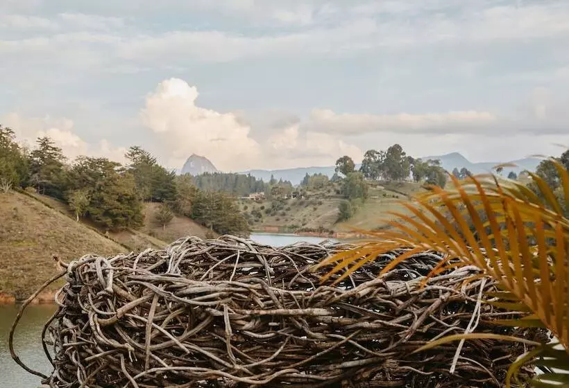 Hotelli Atma Eco Village