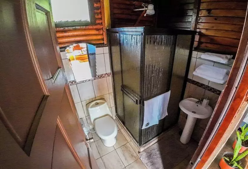 Hotelli Bungalows Las Iguanas Arenal Volcano