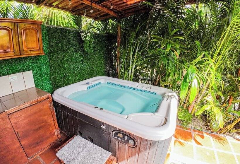 ホテル Bungalows Las Iguanas Arenal Volcano