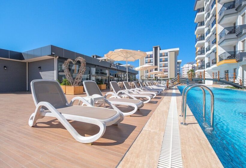 هتل Elysium Deluxe Suites