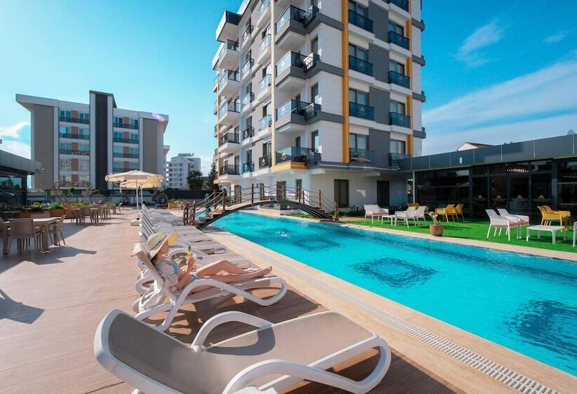 هتل Elysium Deluxe Suites