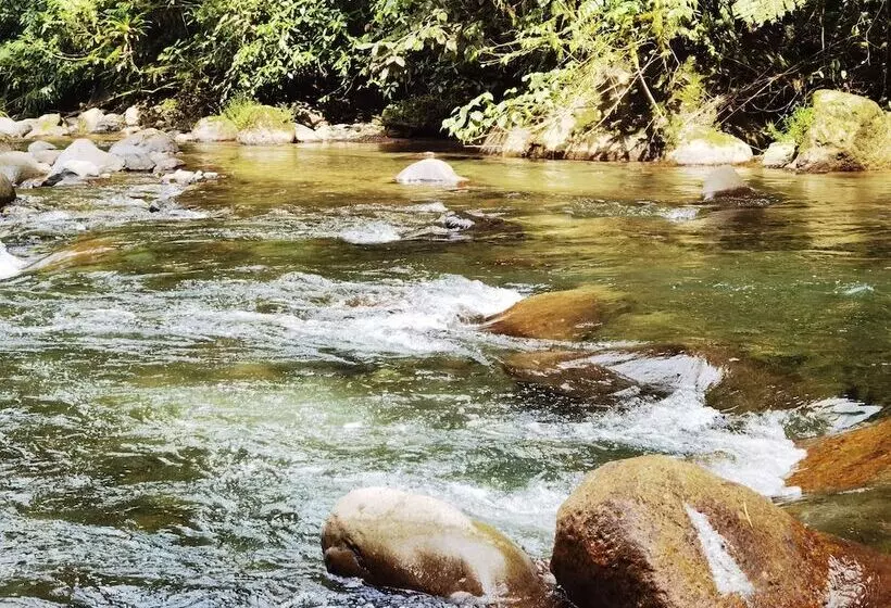 Hotelli La Marta Refugio De Vida Silvestre