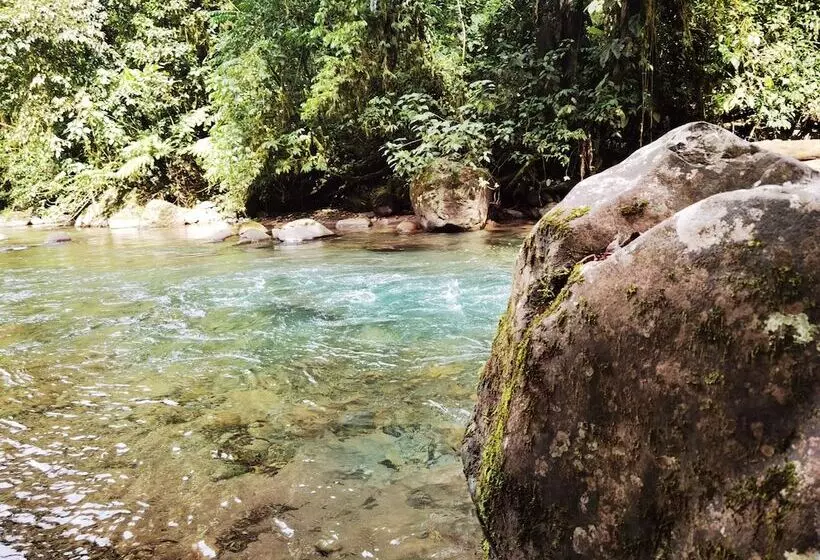 Hotelli La Marta Refugio De Vida Silvestre