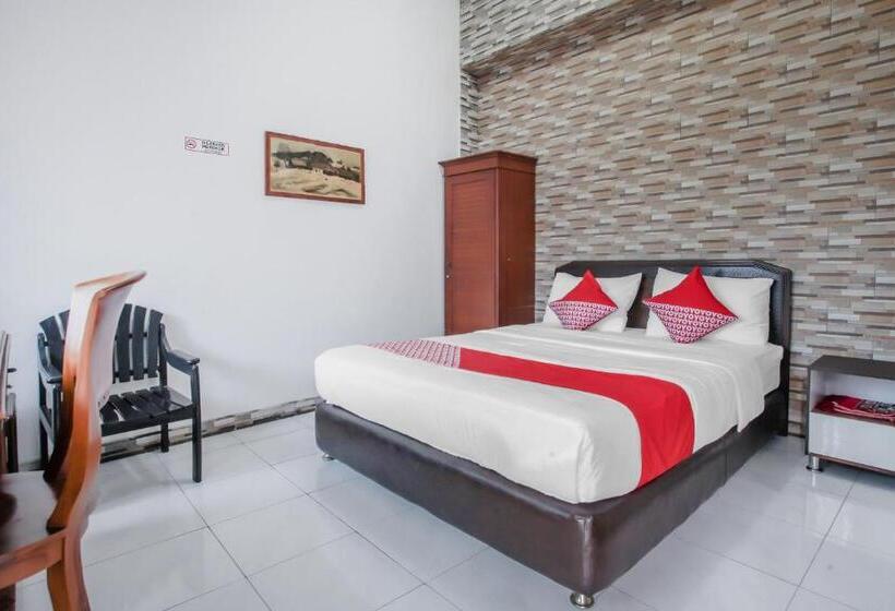 Hotell Oyo Life 90091 Wisma Pakuan Syariah