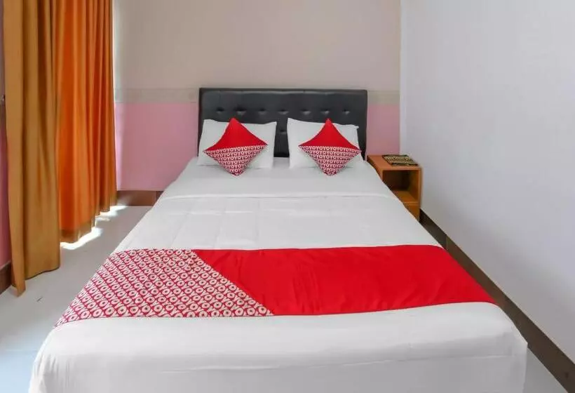 Hotelli Oyo Life 90091 Wisma Pakuan Syariah