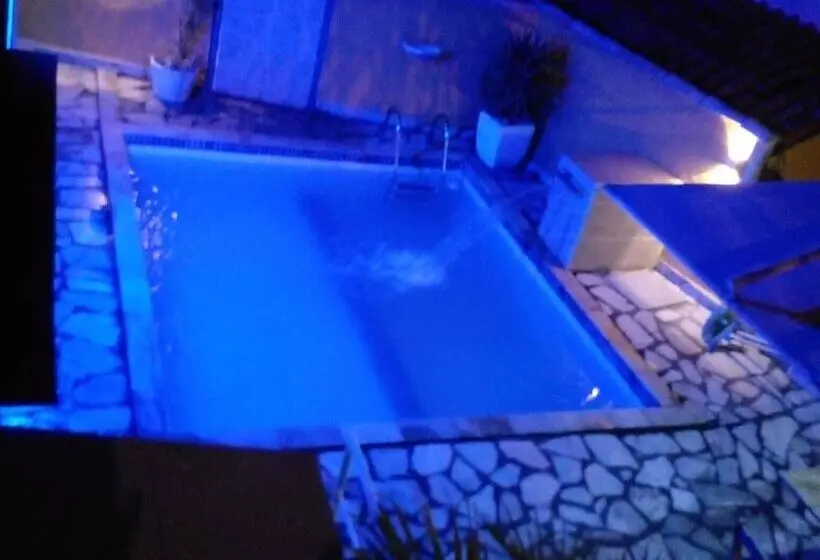 Hotelli Republica Hostel Buzios