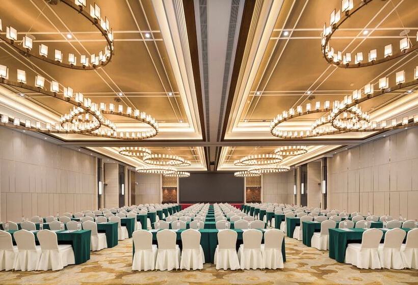 Отель Shenyang Huaqiang Novlion